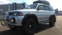 Расширитель крыла. Mitsubishi Pajero Sport