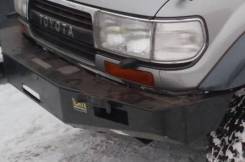 Бампер. Toyota Land Cruiser