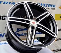 Vossen. 7.5x17, 5x114.30, ET45, ЦО 73,1 мм.