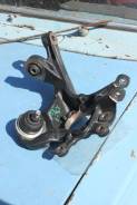 Кулак поворотный. Toyota Avensis, ZZT250, AZT255, ADT251, ZZT251, CDT250, AZT251, AZT250 Двигатели: 2AZFSE, 1AZFE, 2ADFHV, 1AZFSE, 2ADFTV, 3ZZFE, 1ZZF...