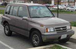 Suzuki Escudo. 52