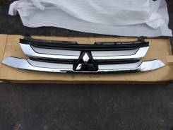 Решетка радиатора. Mitsubishi Outlander