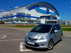 Honda Fit. автомат, 4wd, 1.5 (120 л.с.), бензин, 103 000 тыс. км