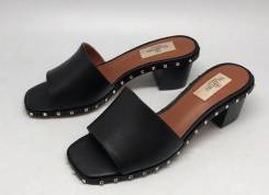 Босоножки шлепанцы Valentino Garavani Rockstud Black. 36, 37