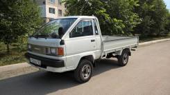 Toyota Town Ace. Продается грузовик Toyota TOWN ACE 4WD, 1 800 куб. см., 1 000 кг.