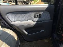 Обшивка двери. Toyota Hilux Surf, KDN185, KDN185W, KZN185, KZN185G, KZN185W, RZN180, RZN180W, RZN185, RZN185W, VZN180, VZN180W, VZN185, VZN185W Двигат...