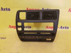 Консоль центральная. Toyota Corolla, AE101, AE100, EE108, AE100G, AE104, CE104, CE109, CE108, CE106, EE100, EE101, EE106, CE100, EE107, EE105 Toyota S...
