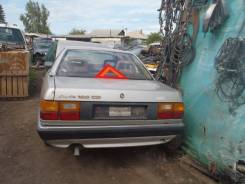 Audi 100. 44