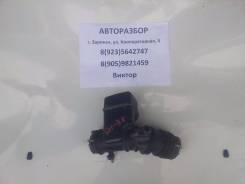 Патрубок воздухозаборника. Toyota Corolla, EE102, EE103, EE111, EE101, EE104 Toyota Sprinter, EE104, EE103, EE102, EE101, EE111 Двигатели: 4EFE, 5EFE