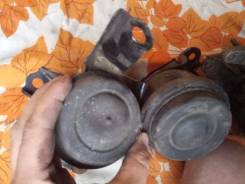 Подушка двигателя. Toyota Picnic, SXM10 Toyota Gaia, SXM10 Toyota Ipsum, SXM15G, SXM15, SXM10, SXM10G Toyota Nadia, SXN10 Двигатели: 3SFE, 3SFSE