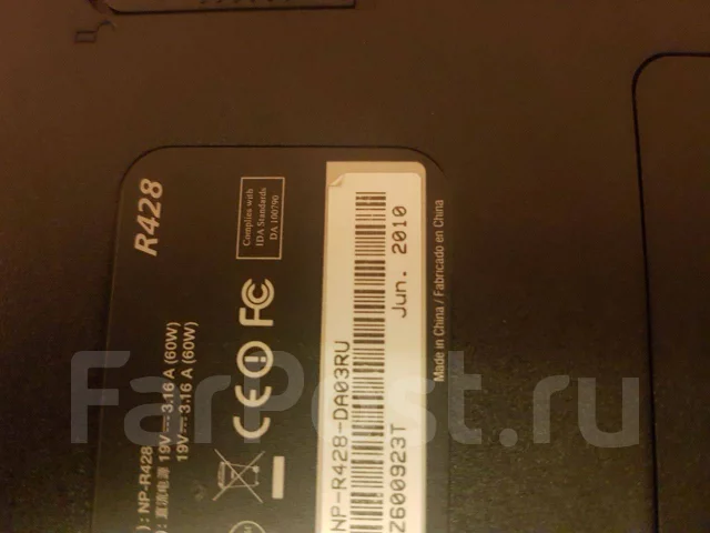 Samsung R428. 14", 2����, ��� 4 ��, ���� 500���, WiFi: 1, Bluetooth: 1, ����������� �� 3��. ����