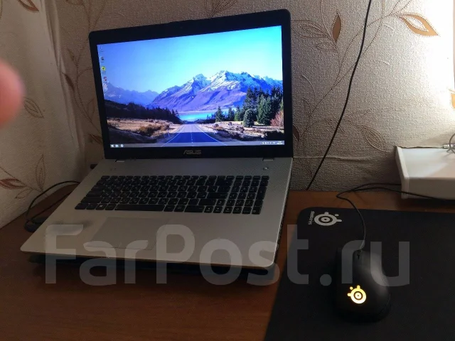Asus N76VB. 17.3", 2,4����, ��� 8 ��, ���� 500���, WiFi: 1, Bluetooth: 1, ����������� �� 2��. ����