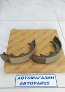 Колодка стояночного тормоза. Toyota: Land Cruiser, FJ Cruiser, Fortuner, Hilux Surf, Land Cruiser Prado, Sequoia, 4Runner Lexus GX460, GRJ158, URJ150...