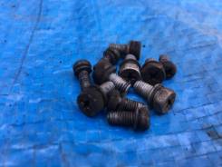 Крепление топливного насоса. Toyota Lite Ace, CR41, CR41V, CR42, CR42V, KR41, KR41V, KR42, KR42V, SR40 Toyota Lite Ace Noah, CR40, CR40G, CR41, CR42...