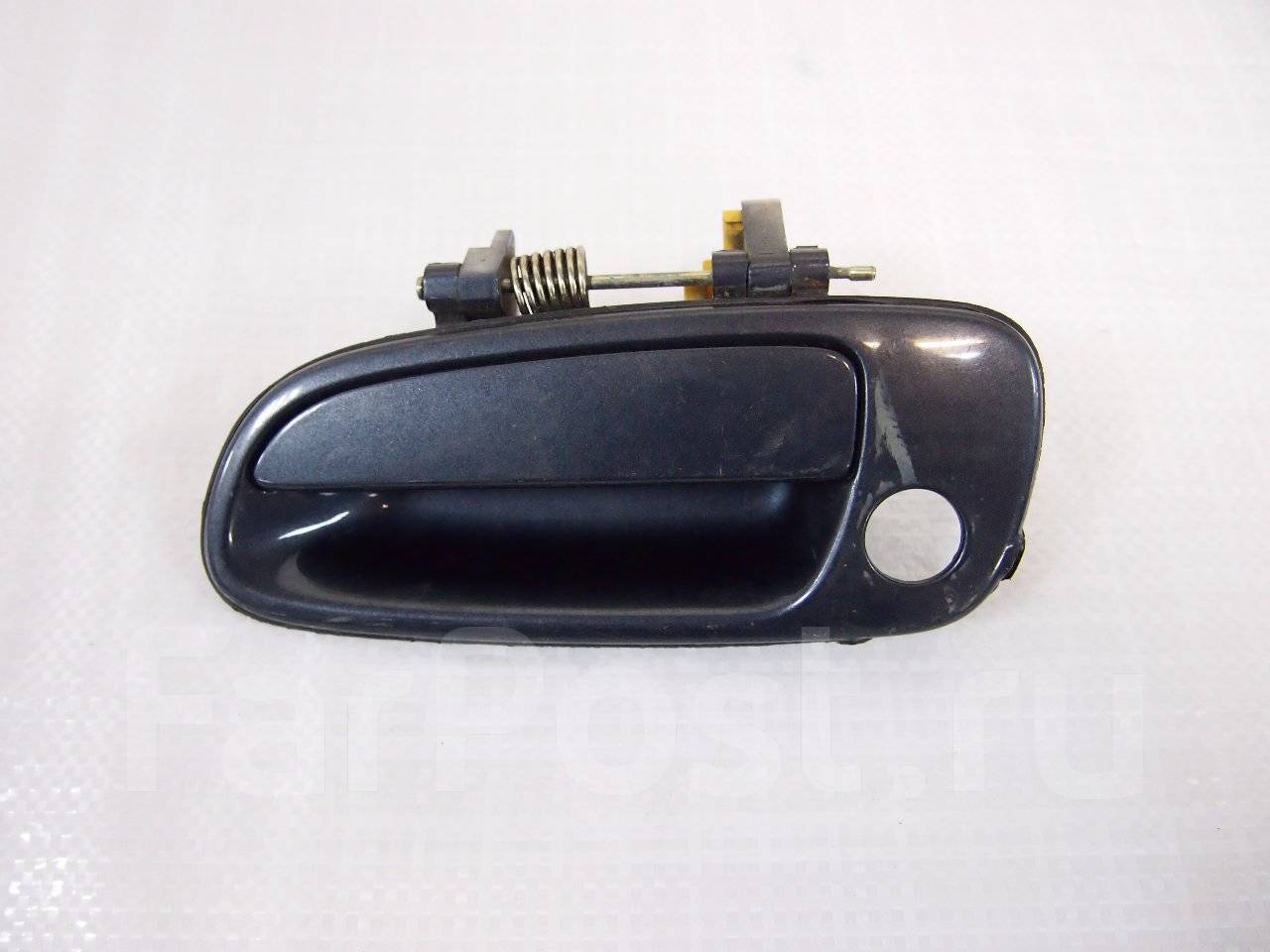 Ручка на тойоту корону. Дверная ручка тойота корона st190. Клипса дверной ручки тойота корона премио. Ручка на тойоту корону. Ручка двери toyota carina b хаба.