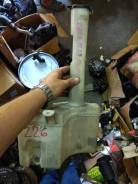 Бачок стеклоомывателя. Toyota Crown Majesta, GS151, JZS151, JZS153, JZS155, LS151 Toyota Crown, GS151, GS151H, JZS151, JZS153, JZS155, LS151, LS151H Д...