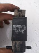 Мотор бачка омывателя. Toyota: Yaris Verso, Probox, Succeed, Harrier, bB, Celica, Funcargo, Starlet, Altezza, Porte, Kluger V, Echo Verso, Estima, Sie...