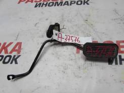 Педаль акселератора Toyota Carina (T190)