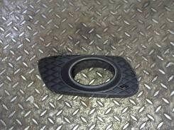 Заглушка (решётка) бампера Mercedes ML W164 2005-2011, правая