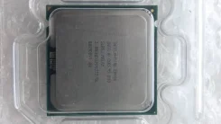 Intel Core 2 Duo E8400 ����