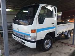 Toyota Hiace. , 2 800 куб. см., 1 500 кг.