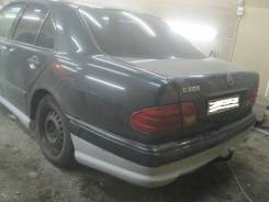 Губа. Mercedes-Benz E-Class, S210, W210