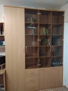 Шкафы книжные.