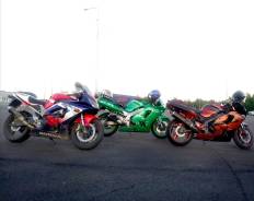 Kawasaki Ninja ZX-9R. 900 куб. см., исправен, птс, с пробегом