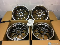 Advan Racing RZ-DF. 8.5/9.5x18", 5x120, ET35/25 ����