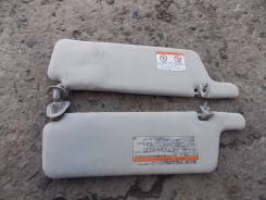 Кронштейн козырька солнцезащитного. Toyota Vista, ZZV50