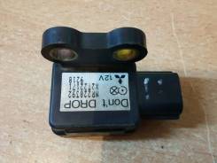 Датчик AIR BAG передний MR228392 левый Mitsubishi Outlander 1 (CU)