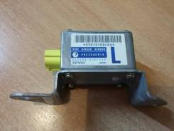 Датчик AIR BAG передний 98235AC010 левый Subaru Outback 1 (B12)