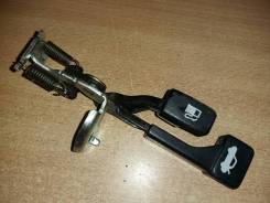 Ручка открывания багажника и лючка бензобака MB537562 Mitsubishi Lancer (CS/Classic)