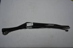 Держатель щетки стеклоочистителя. Subaru Legacy, BE9, BH9, BE5, BEE, BES, BH5, BHE, BHC