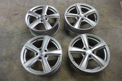 Kyoho. 7.0x17, 5x114.30, ET38