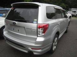 Subaru Forester. SH5