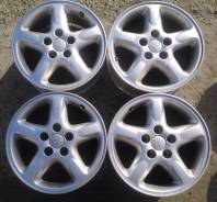 Toyota. 7.0x16, 5x114.30, ET35, ЦО 60,1 мм.