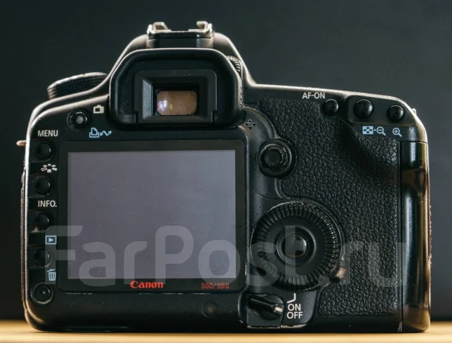 Canon EOS 5D Mark II ����