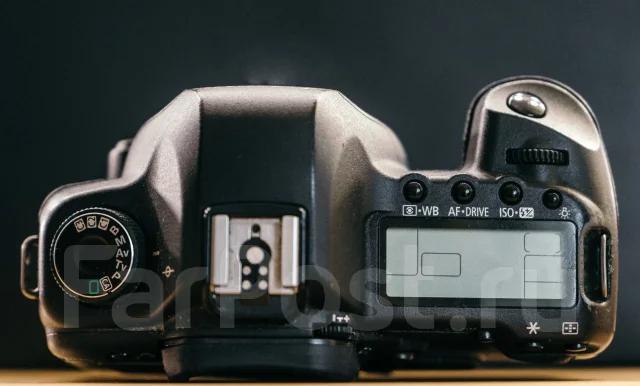 Canon EOS 5D Mark II ����