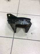 Кронштейн. Land Rover Freelander, L314 Двигатели: 18K4F, 204D3, 20T2N, 25K4F