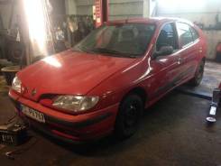 Щиток приборов (приборная панель) Renault Megane 1996-2002