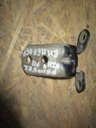 Крепление боковой двери. Nissan Primera, P12E