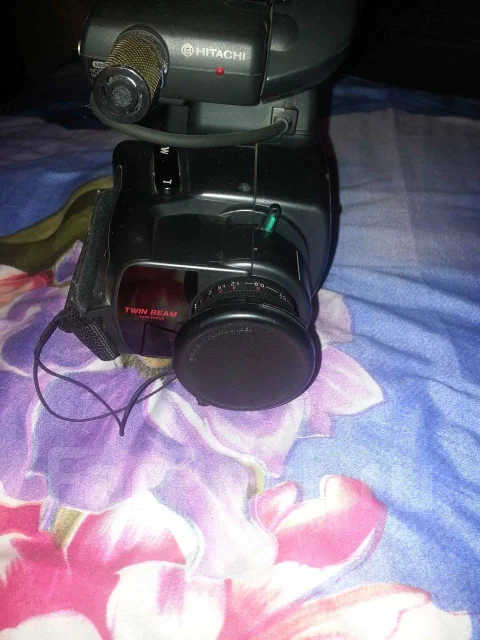 Hitachi. � ���������� ����