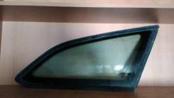 Стекло боковое. Ford Focus