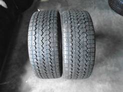 Yokohama Ice Guard. Зимние, шипованные, износ: 10%, 2 шт