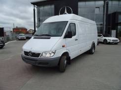 Mercedes-Benz Sprinter 413 CDI. Sprinter Classic фургон с повышенной грузоподъемностью, 2 200 куб. см., 2 290 кг.