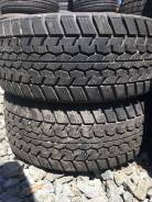 Dunlop SP LT 01. Зимние, 2013 год, износ: 30%, 2 шт
