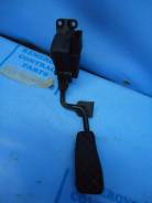 Педаль газа. Audi A6 allroad quattro, 4FH Audi S6, 4F2, 4F5 Audi A6, 4F2, 4F2/C6, 4F5, 4F5/C6 Двигатели: ASB, AUK, BNG, BPP, BSG, BAT, BBJ, BDW, BDX...