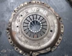 Корзина сцепления. BMW 3-Series BMW 5-Series, E39 Двигатели: M52B20, M52B20TU, M52B25, M52B25TU, M52B28, M52B28TU, M52T, M52TUB25, M52TUB28