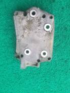 Крепление компрессора кондиционера. Mazda MPV, GE5P, GE8P, GEEP, GEFP, GESR, LV5W, LVEW, LVEWE, LVLR, LVLW Mazda Proceed, UF66M, UV56R, UV66R, UVL6R